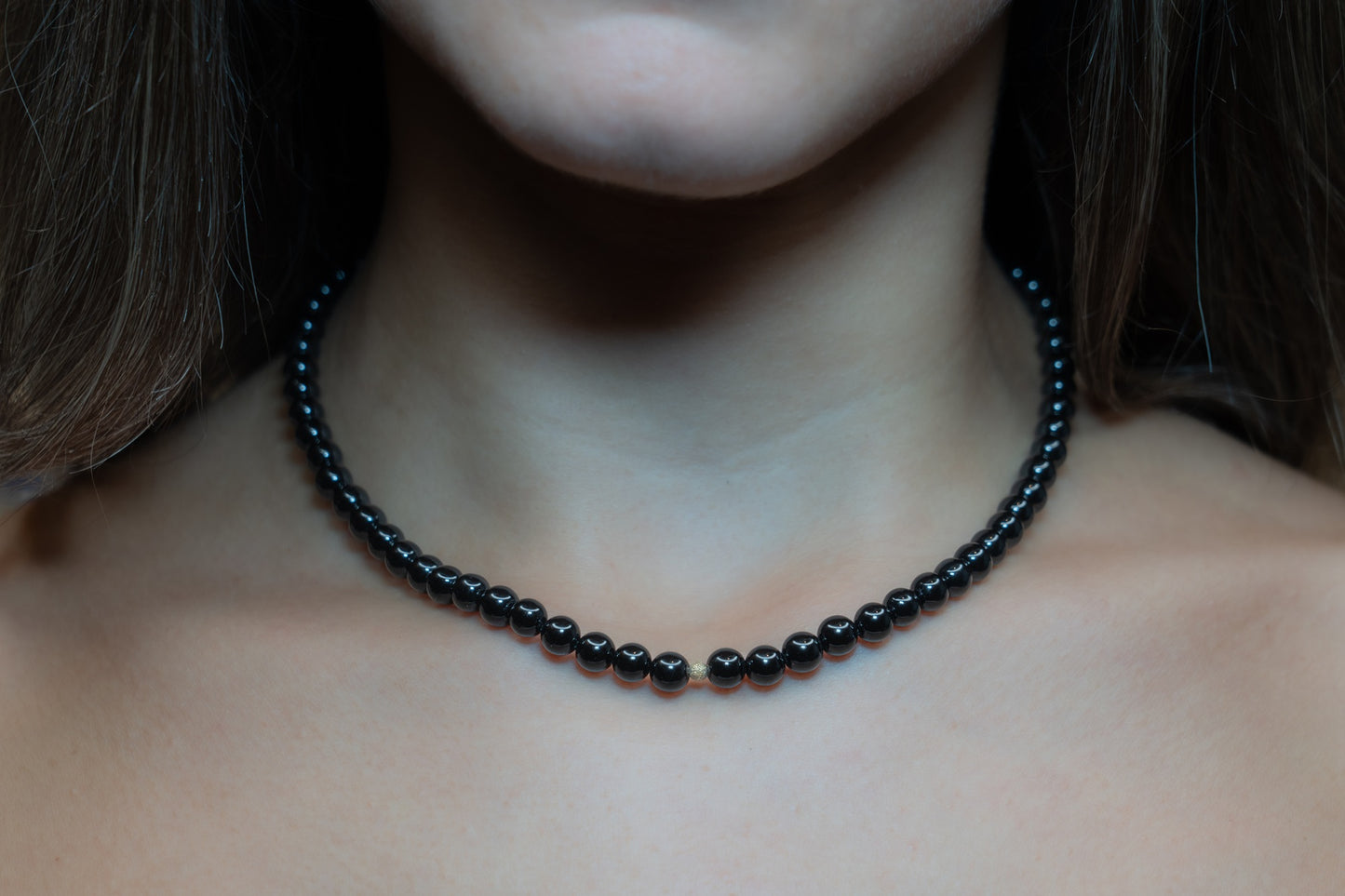 Onyx Halskette  – Die Schlichte Kraft mit funkelndem Highlight
