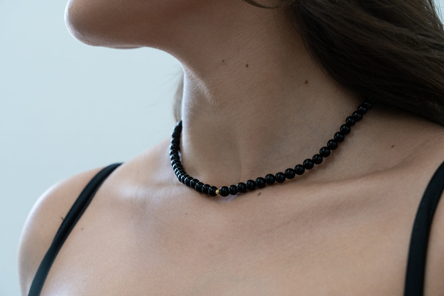 Onyx Halskette  – Die Schlichte Kraft mit funkelndem Highlight