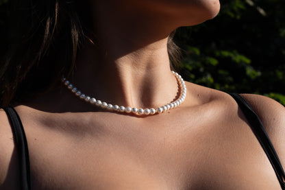 Perlenkette mit vergoldetem Highlight – pure Klassik